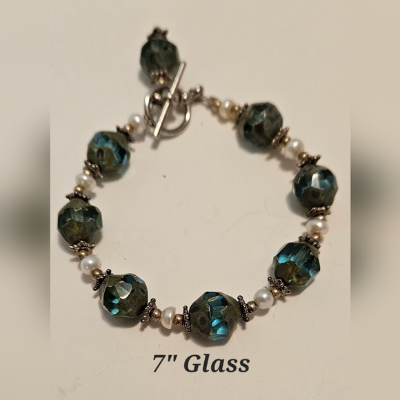 Assorted Multi-Color Beaded Bracelet Bundle - Picture 3 of 6